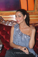 Necar Zadegan - Hollywood (September 25, 2009)